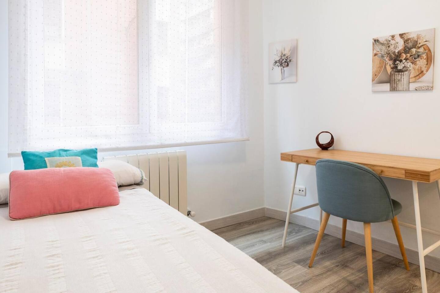 Amplio, Luminoso Y Moderno Cerca Del Casco Viejo Appartement Bilbao Buitenkant foto