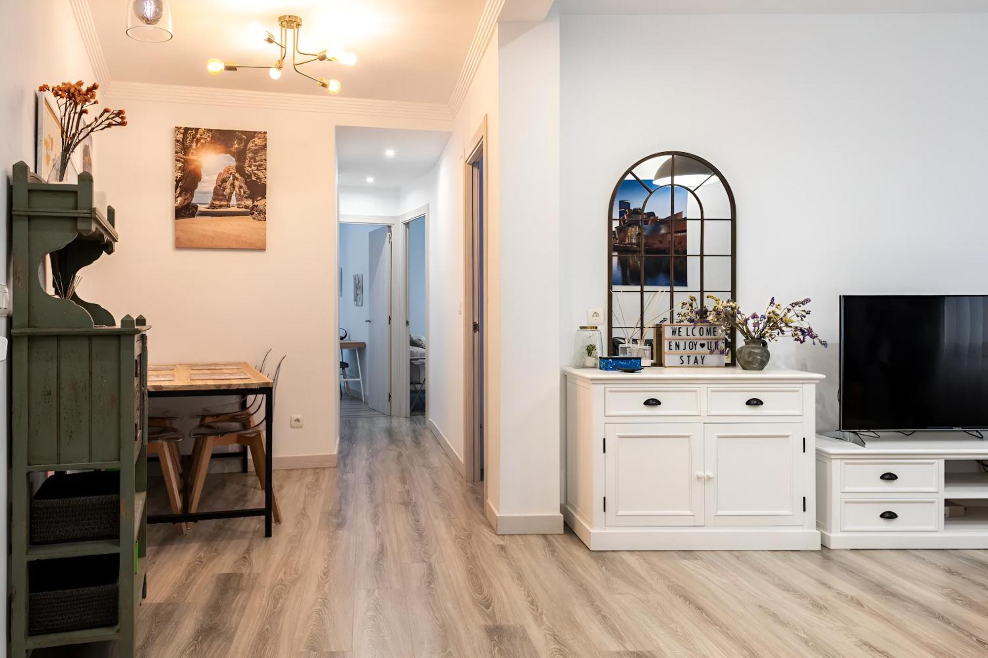 Amplio, Luminoso Y Moderno Cerca Del Casco Viejo Appartement Bilbao Buitenkant foto